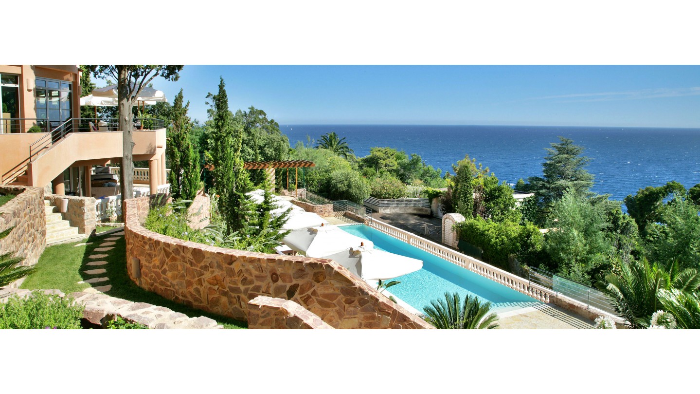 Tiara Yaktsa hotel ThéoulesurMer, Cannes Smith Hotels