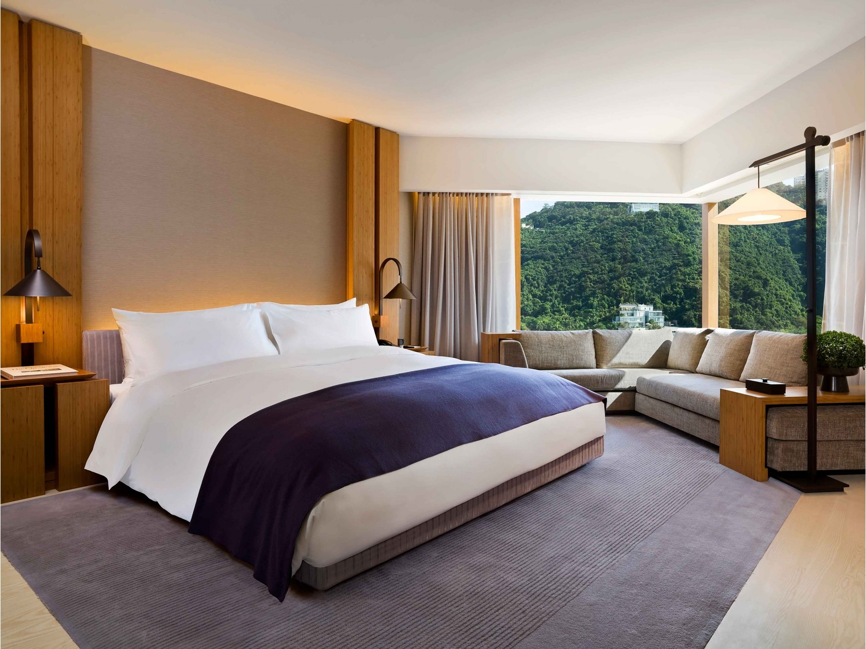 Rooms Penthouses Suites At The Upper House Hong Kong